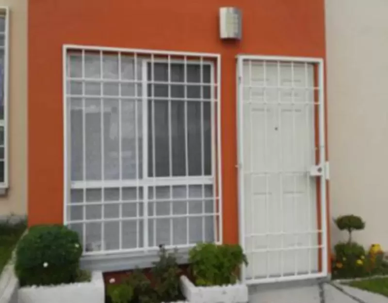 https://static.clasco.mx/users/13445/products/360363/images/Foto_fachada.JPG