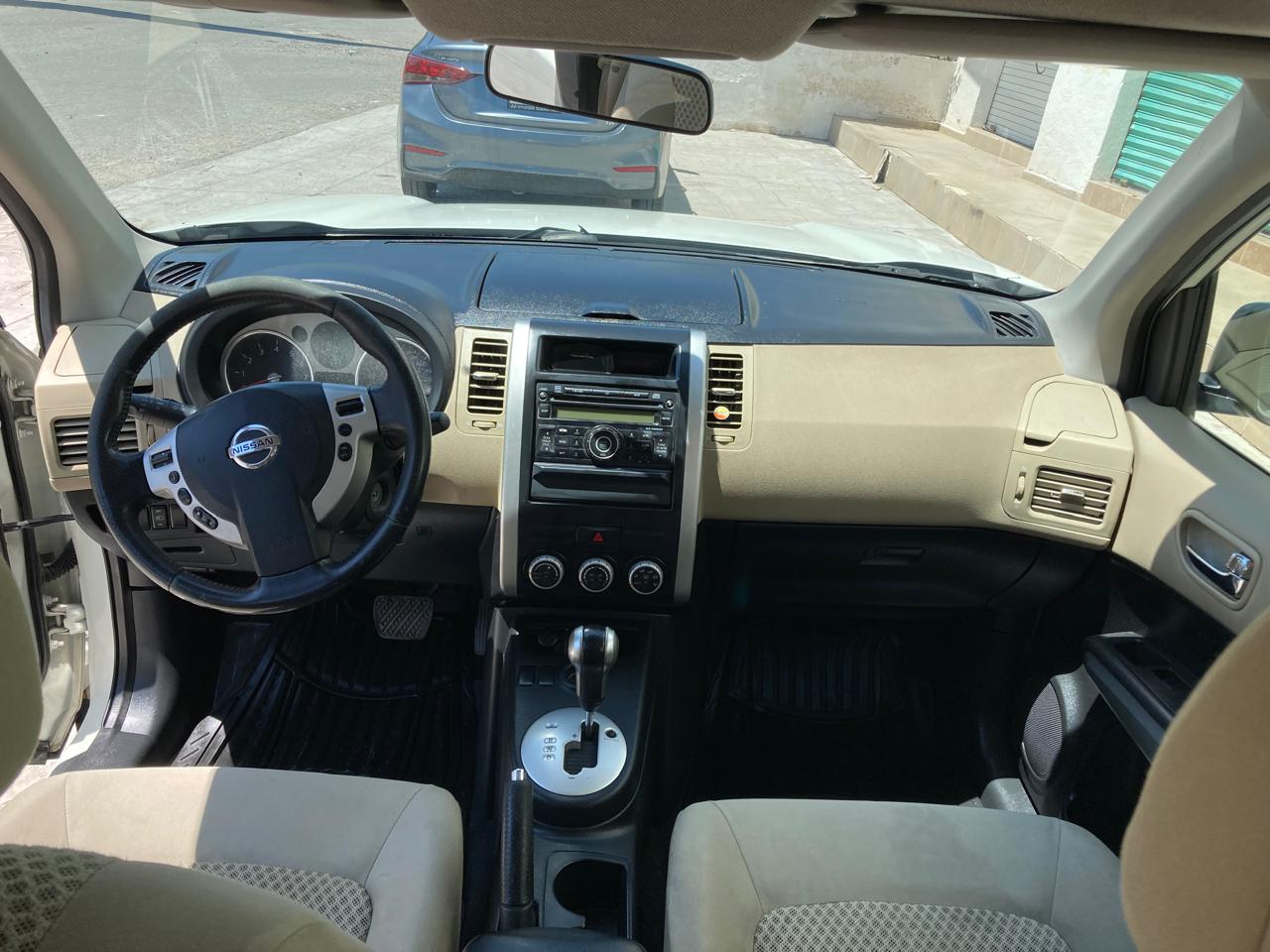 Camioneta Nissan X-Trail 2010