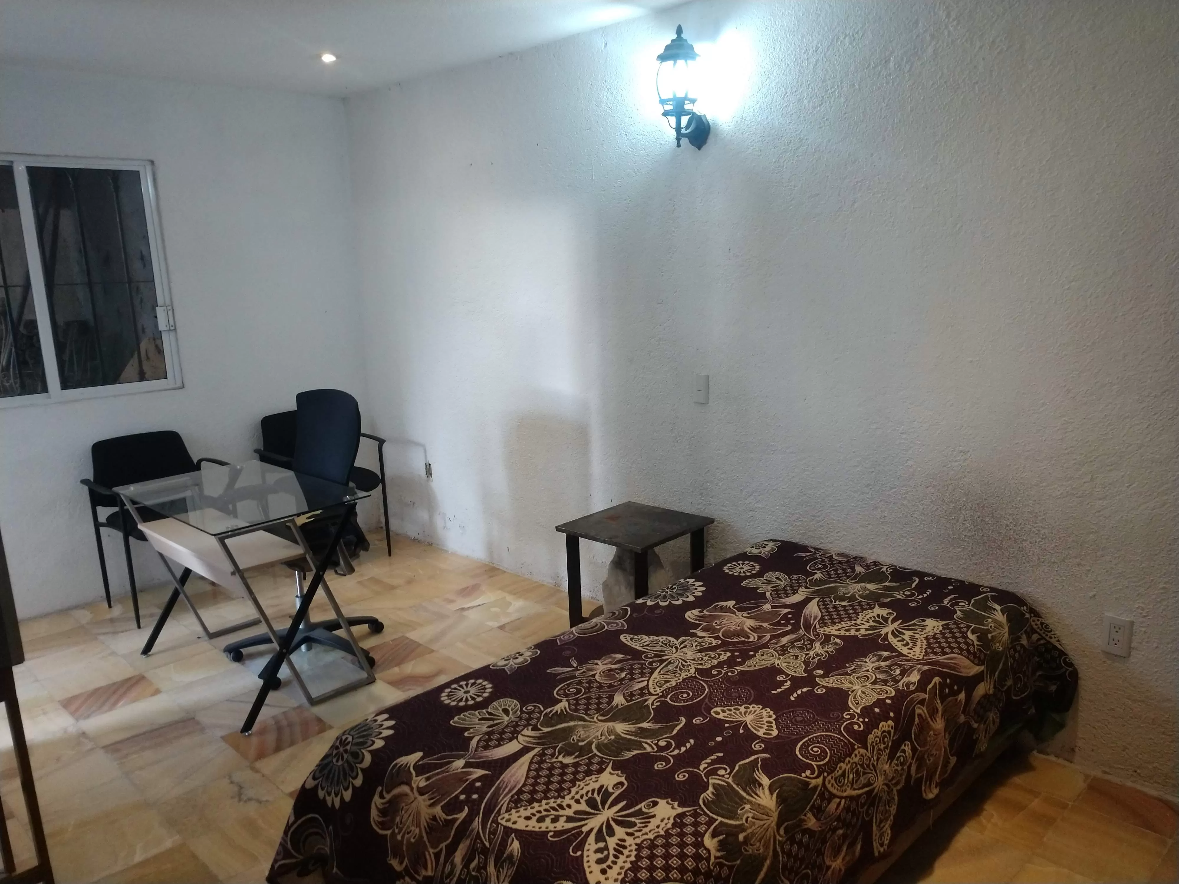 RENTA HABITACION AMUEBLADA