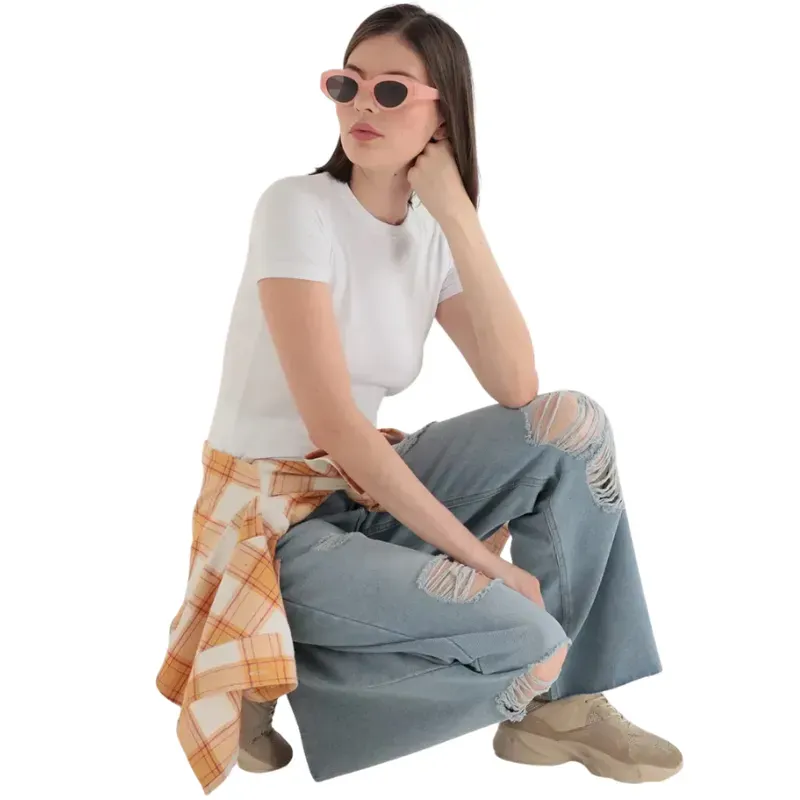 Playera manga corta cuello redondo para mujer - Tallas M
