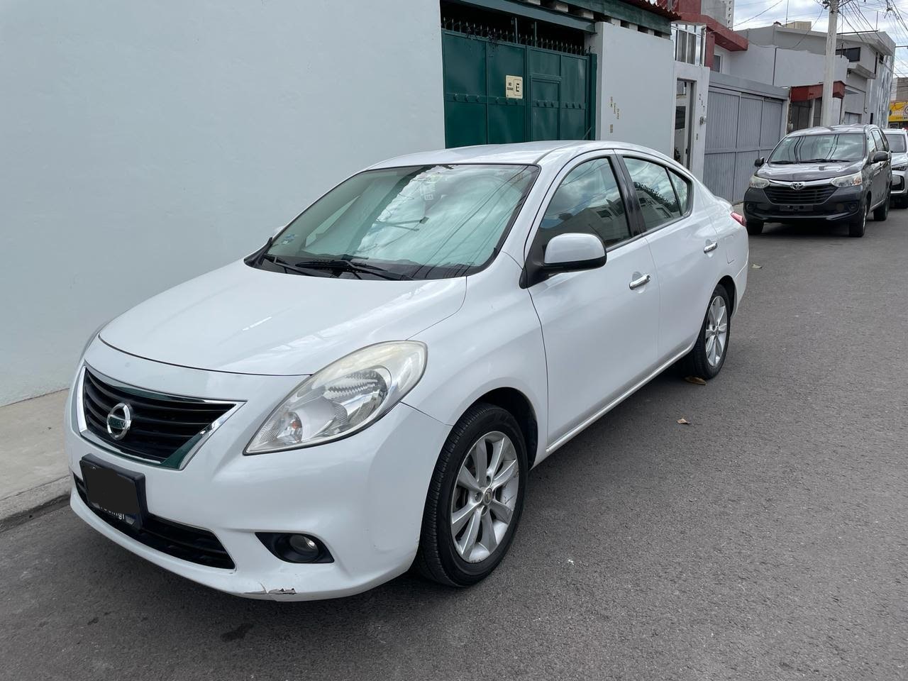 VERSA 2014