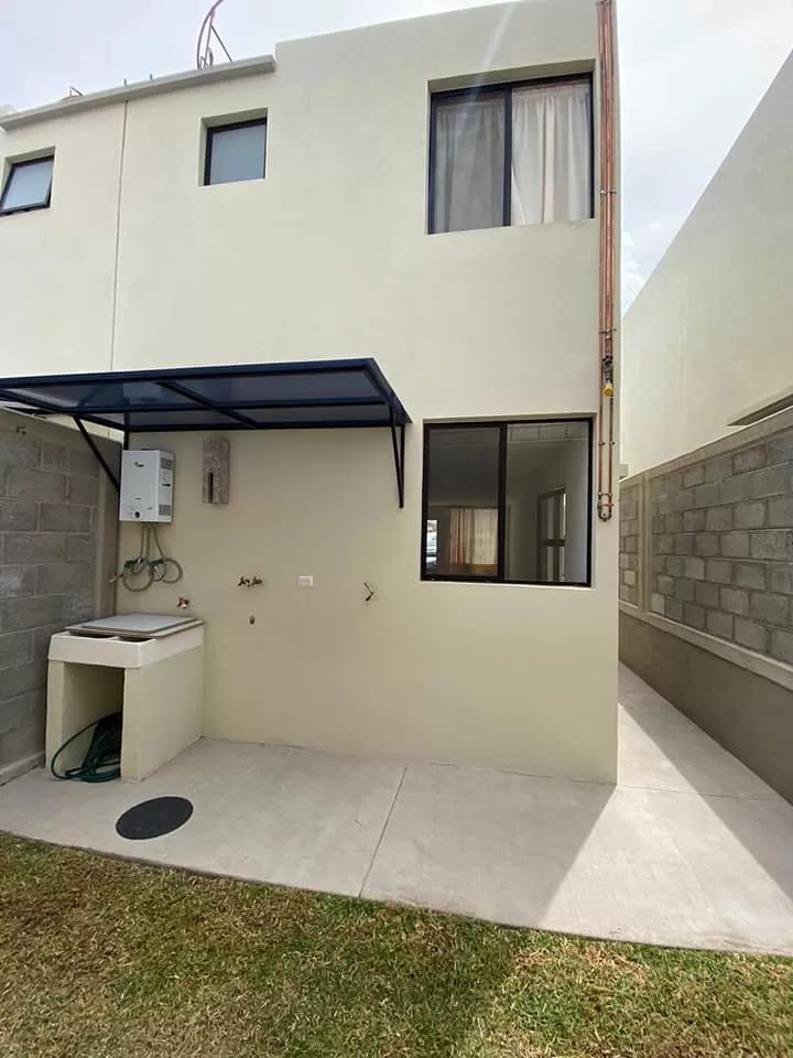 Renta: Casa en Capital Sur