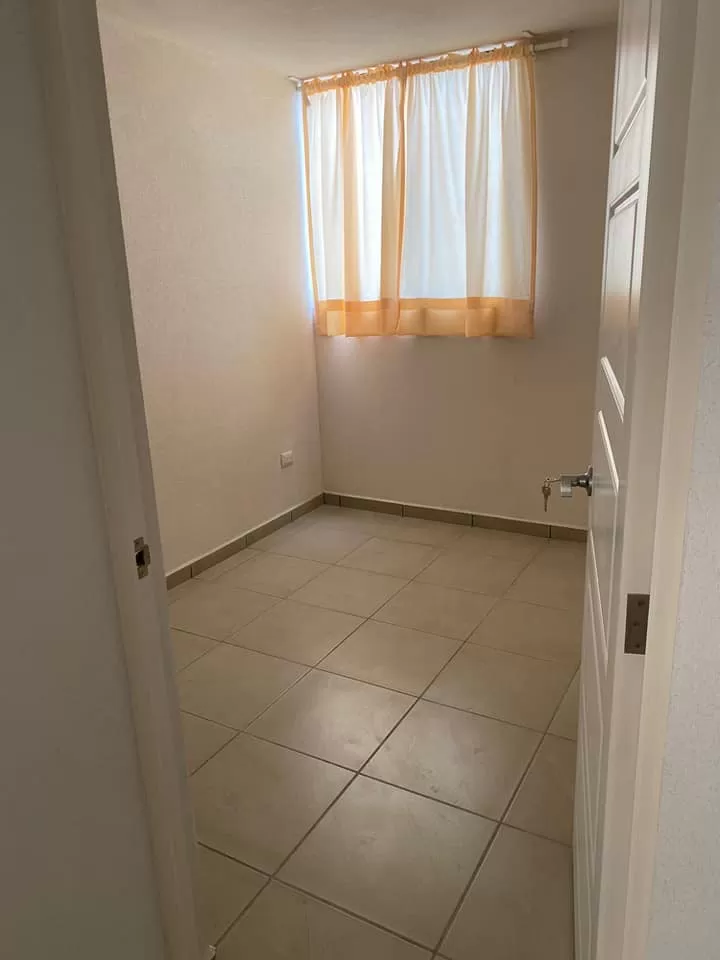 Renta: Casa en Capital Sur