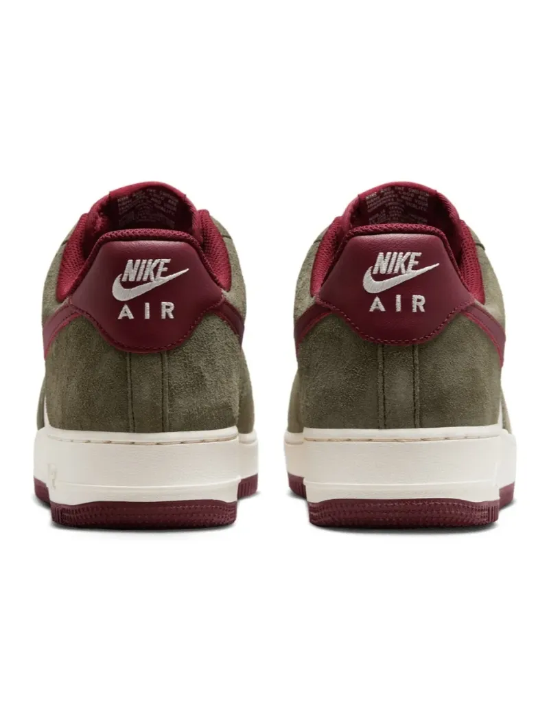 NIKE Tenis de piel Air Force 1 07 LV8 para hombre