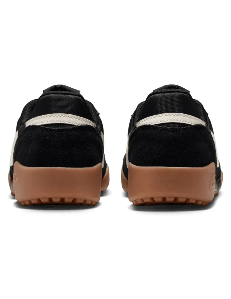 NIKE Tenis w terra manta para mujer