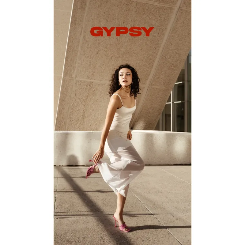 Falda midi con transparencia