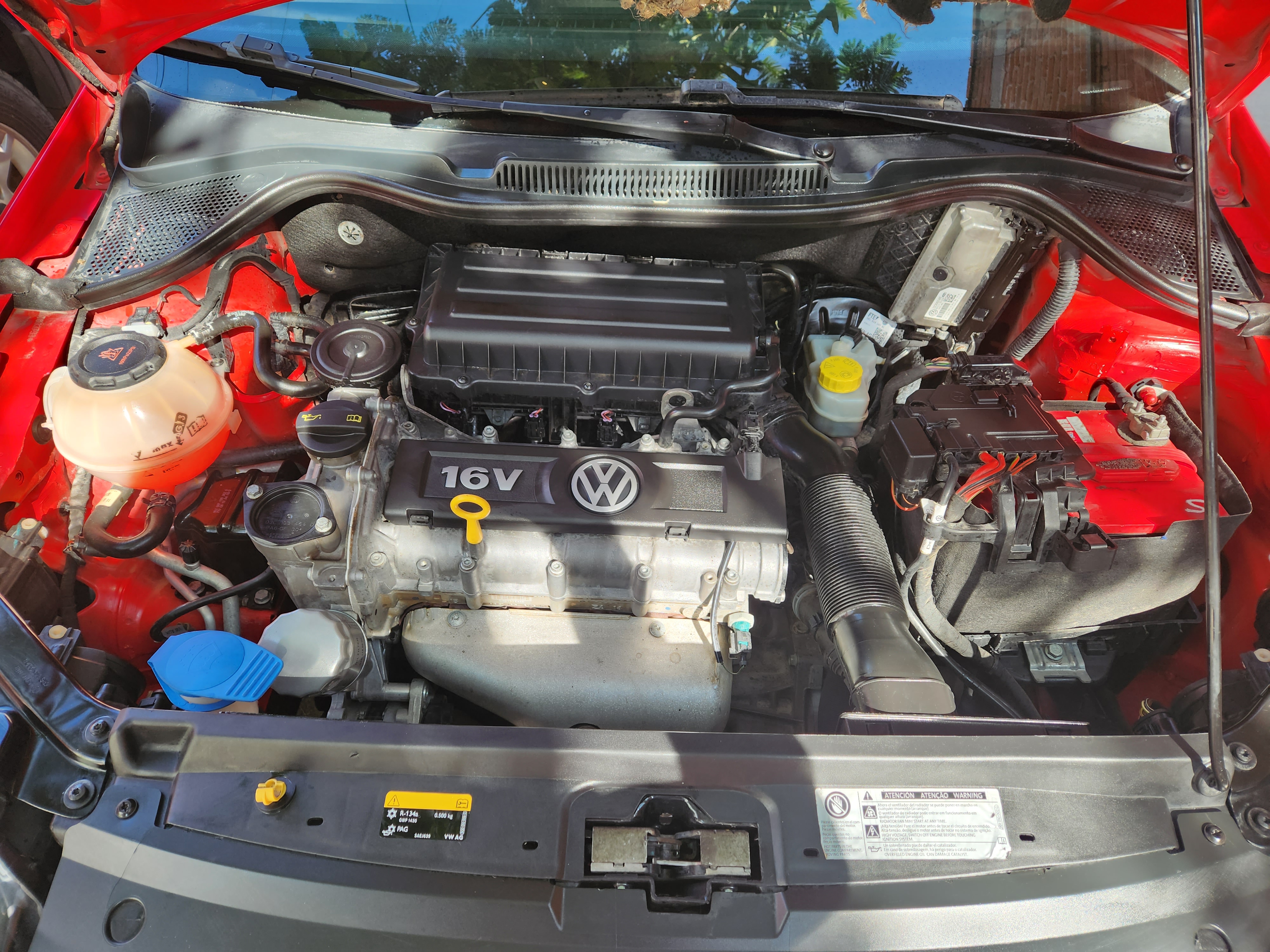 VW VENTO 2019 SÓLO 31784 KILOM LLANTAS NUEVAS !!
