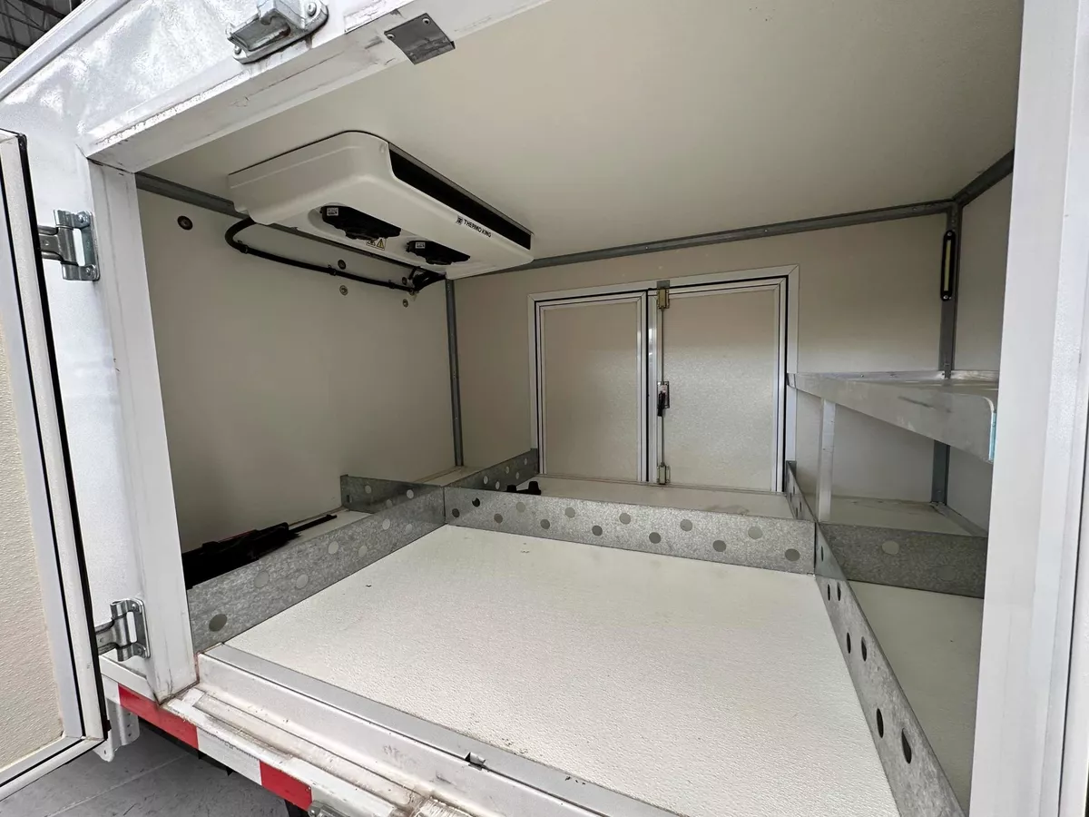Nissan NP300 2.5 Chasis Cabina Dh Pack Seg Mt