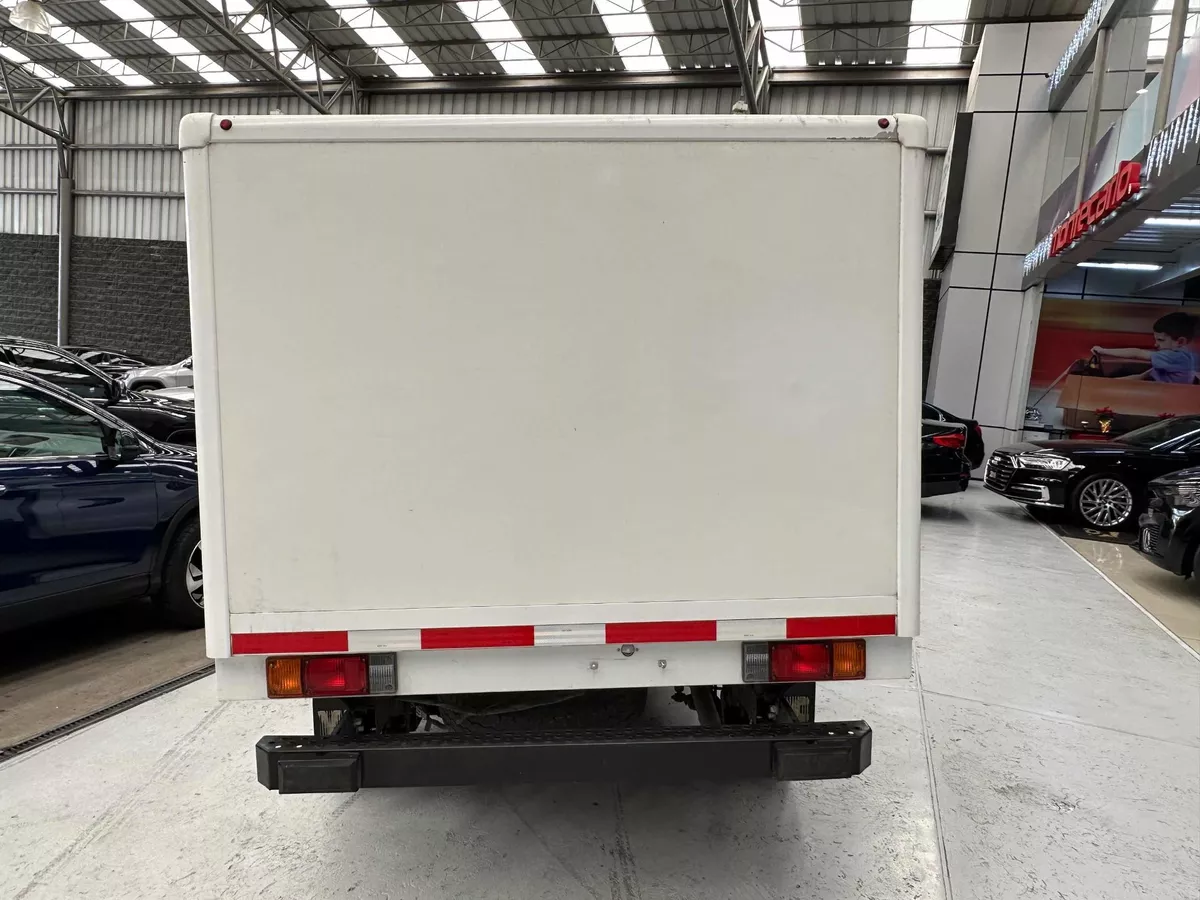 Nissan NP300 2.5 Chasis Cabina Dh Pack Seg Mt