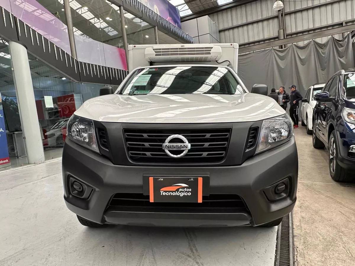 Nissan NP300 2.5 Chasis Cabina Dh Pack Seg Mt