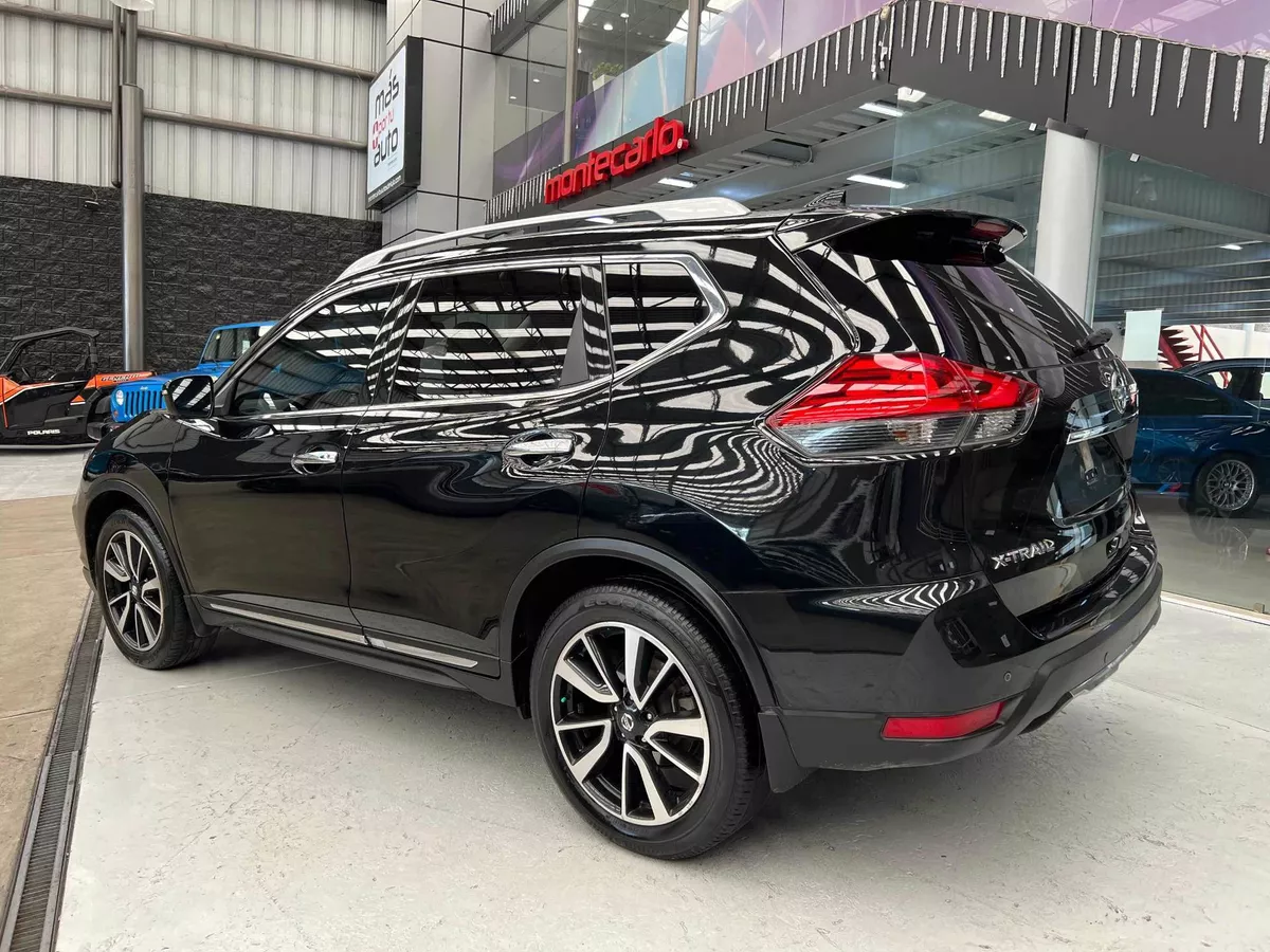 Nissan X-Trail 2.5 Exclusive 2 Row Cvt