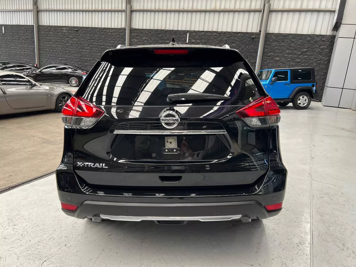 Nissan X-Trail 2.5 Exclusive 2 Row Cvt